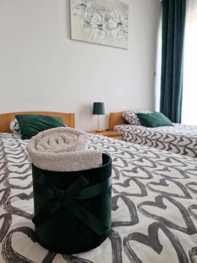 Motel "Tri Lovca" 크닌 외부 사진