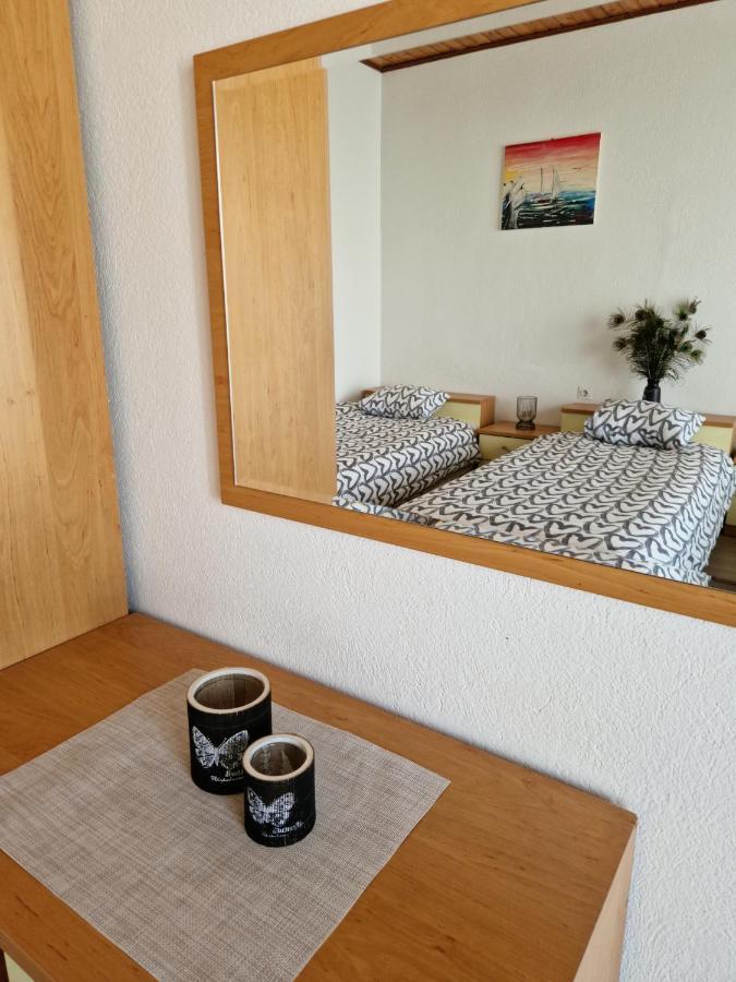 Motel "Tri Lovca" 크닌 외부 사진